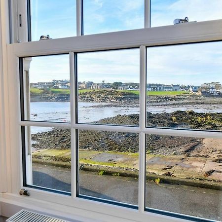 3 Bedroom Townhouse Right On The Harbour Isle of Whithorn Eksteriør billede